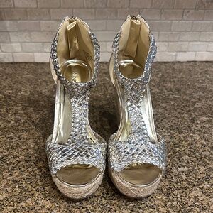 Nine West Obessol Espadrille Wedge Sandal   Size 6